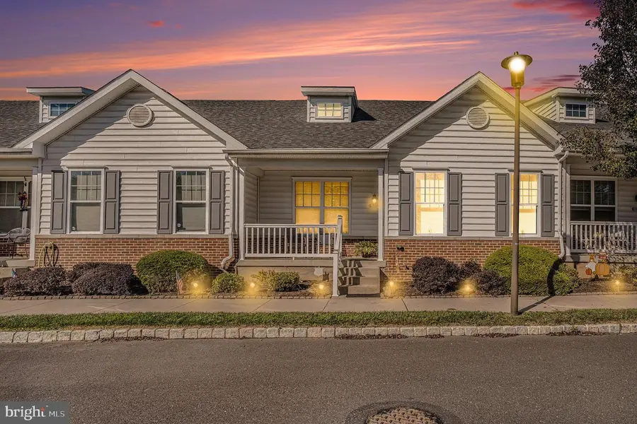 15022 Dahlia Dr, Philadelphia, PA 19116 - Image #2