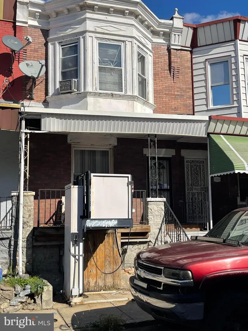 1329 S Lindenwood St, Philadelphia, PA 19143 - Image #1