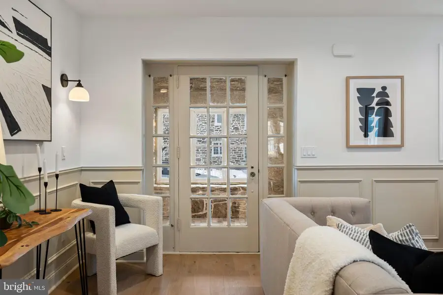 229 W Gorgas Ln, Philadelphia, PA 19119 - Image #2