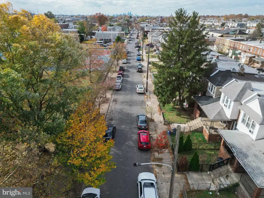6532 Hegerman St, Philadelphia, PA 19135 - Image #3