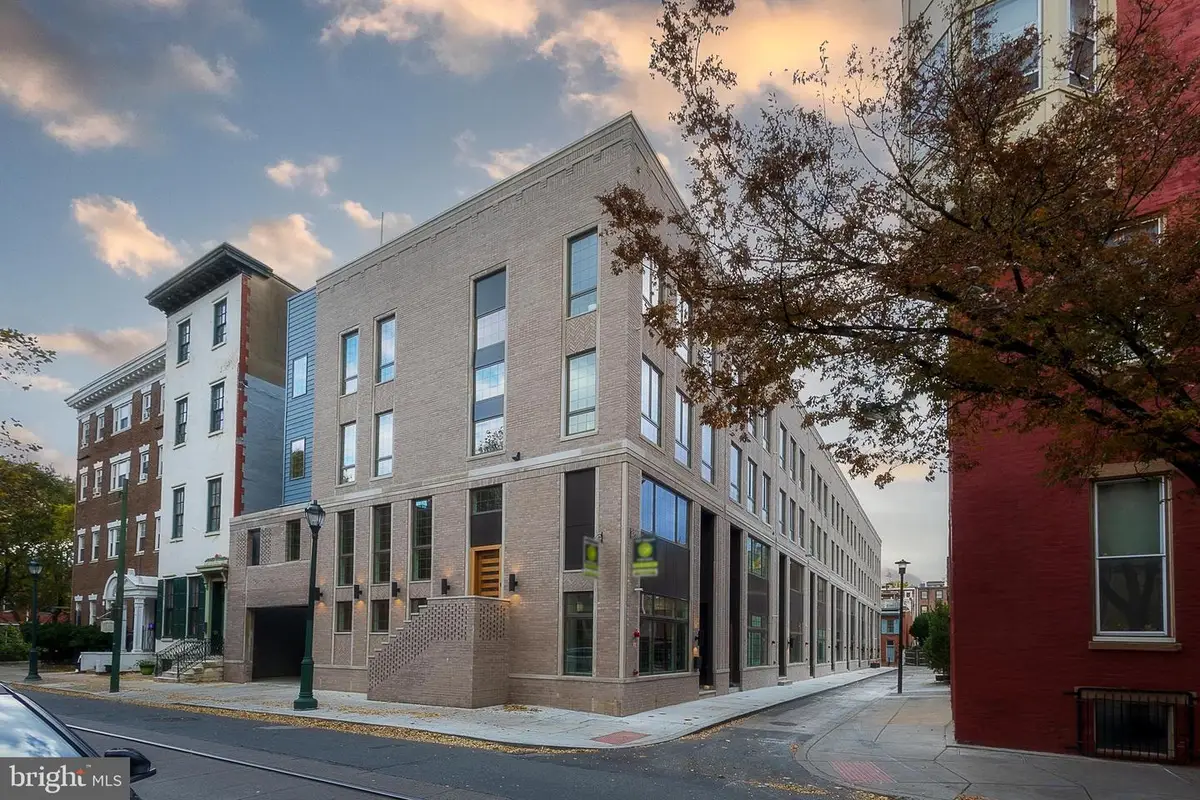 1102 Cypress St, Philadelphia, PA 19107 - Image #1