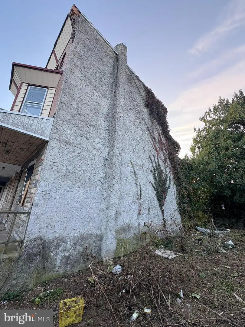 350 N 61st St, Philadelphia, PA 19139 - Image #2