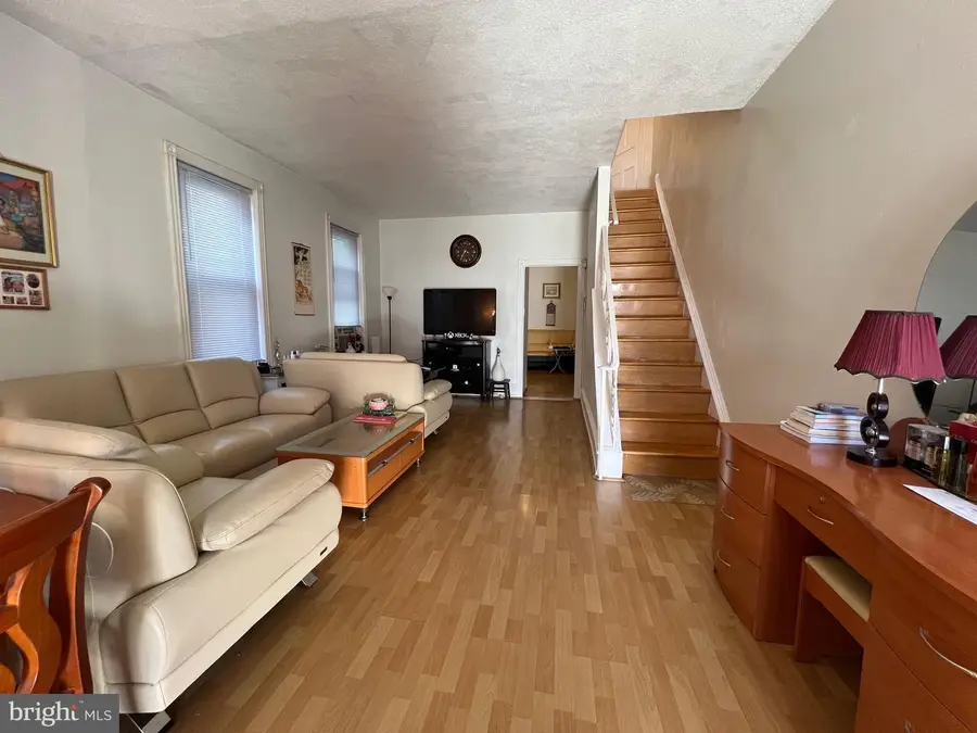 6710 Ditman St, Philadelphia, PA 19135 - Image #2