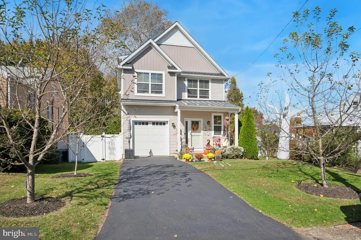 714 Crestview Rd, Philadelphia, PA 19128 - Image #1