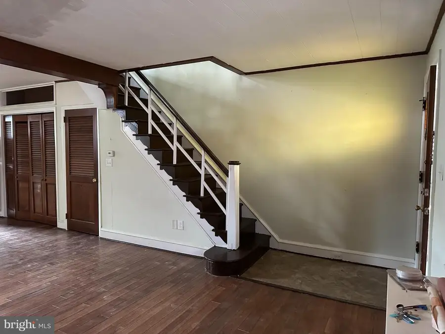 318 Devereaux Ave, Philadelphia, PA 19111 - Image #2