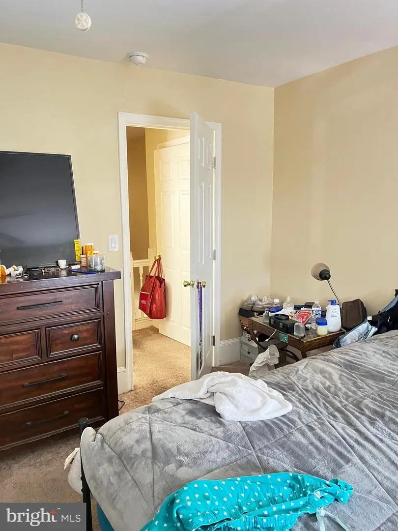 6623 Yocum St, Philadelphia, PA 19142 - Image #3