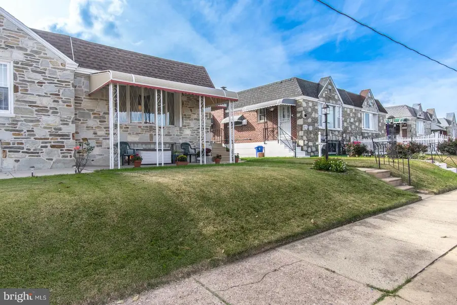 8931 Blue Grass Rd, Philadelphia, PA 19152 - Image #2