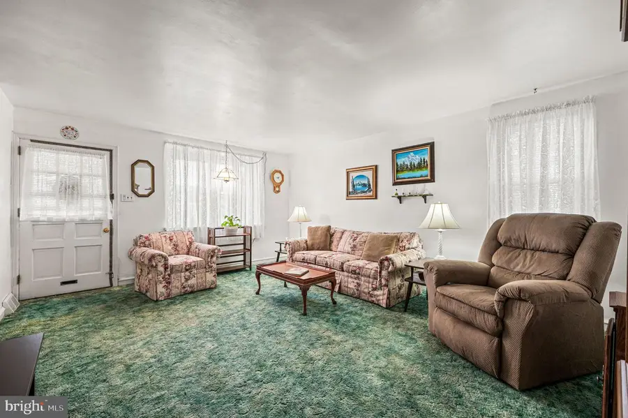 1805 Faunce St, Philadelphia, PA 19111 - Image #2