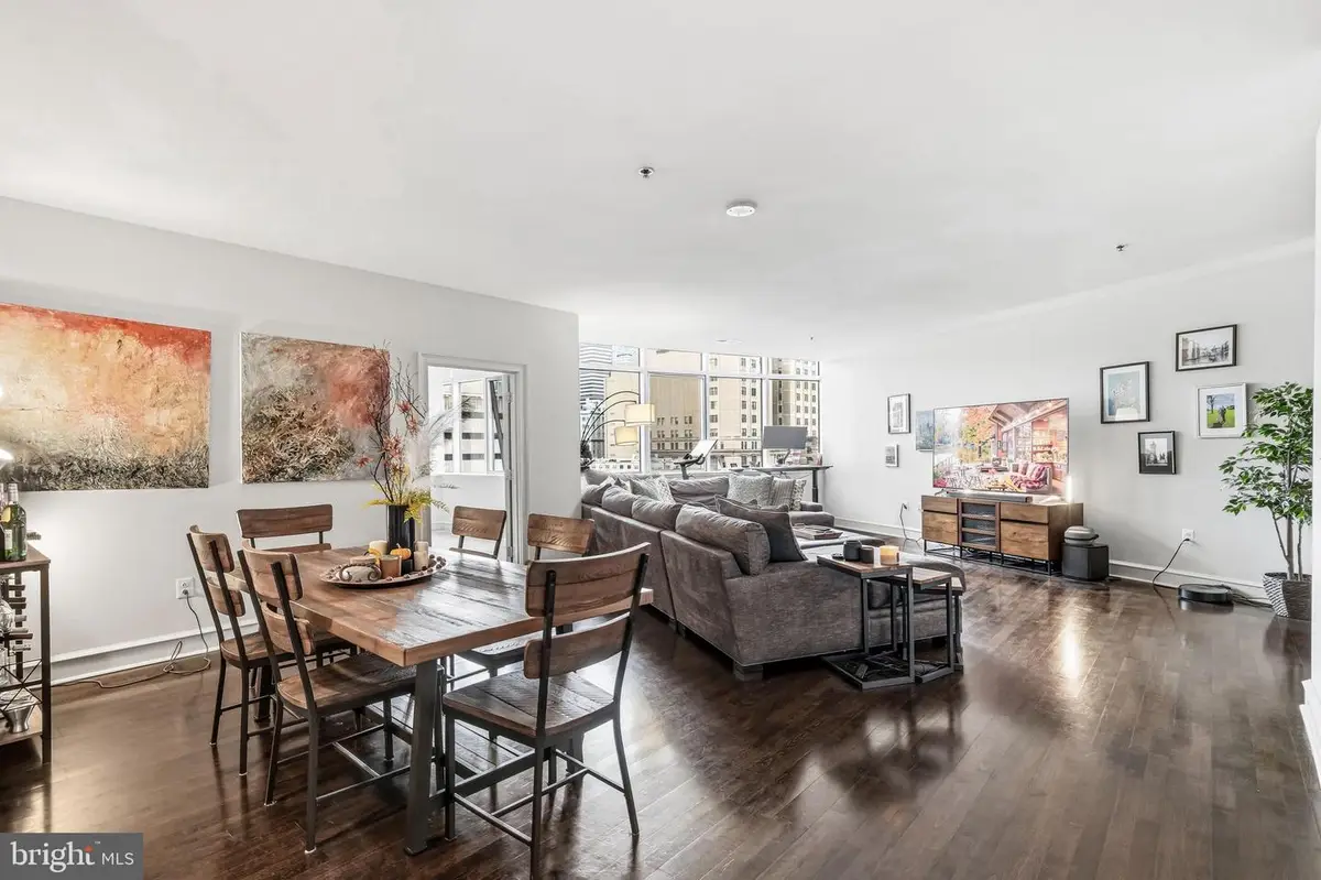 201-59 N 8th St #408, Philadelphia, PA 19106 - Image #1