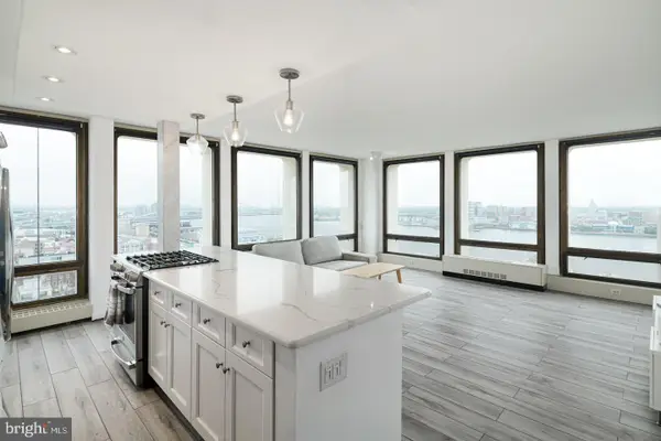 200 Locust St #24d, PHILADELPHIA, PA 19106