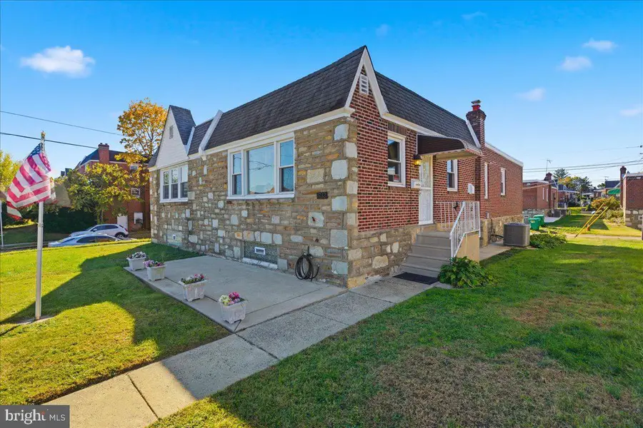 1732 Fox Chase Rd, Philadelphia, PA 19152 - Image #2