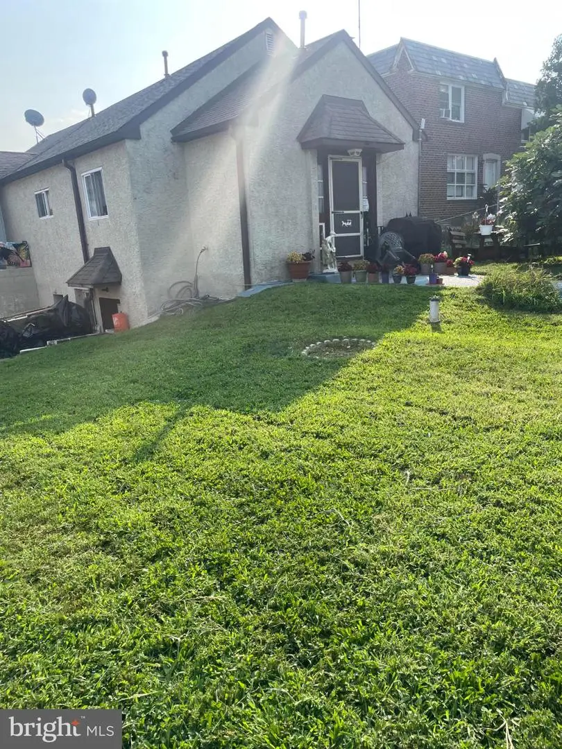 2940 Devereaux Ave, Philadelphia, PA 19149 - Image #1