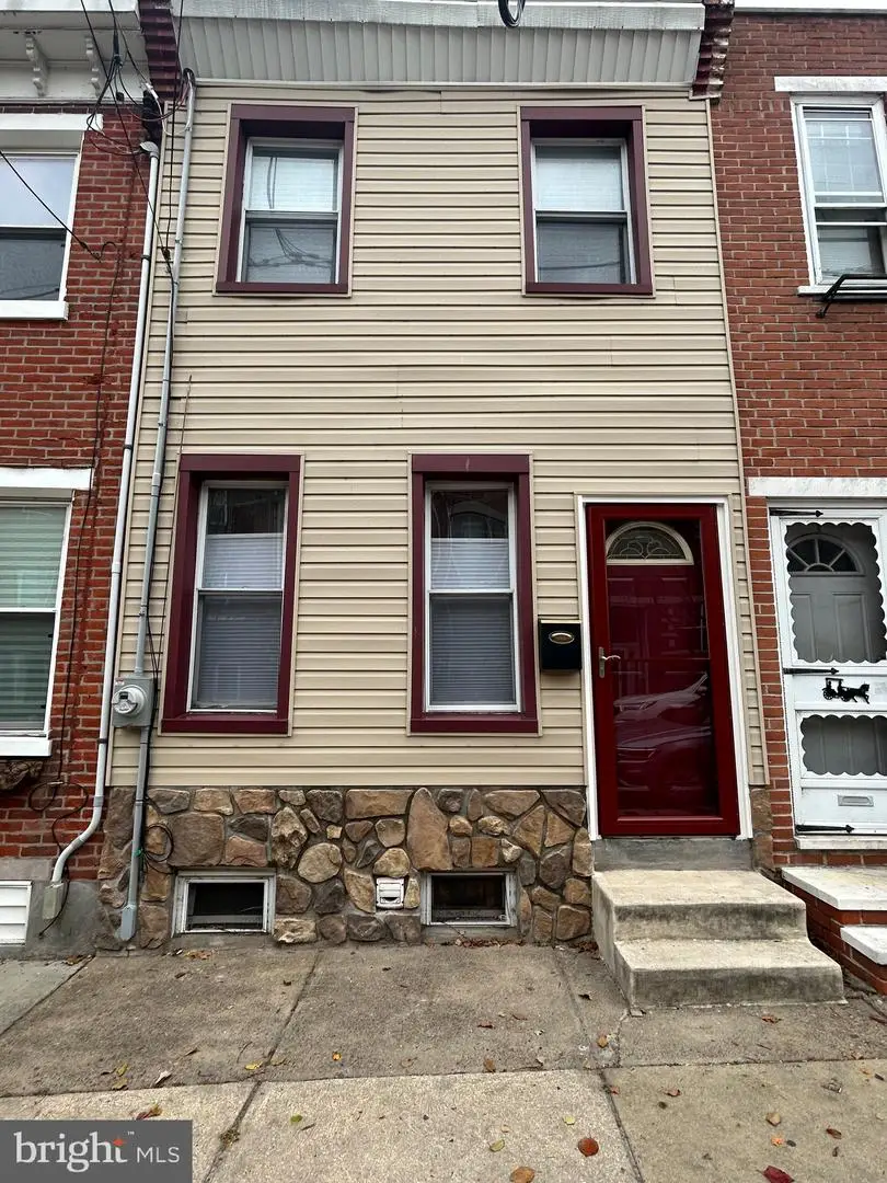 2546 E Dauphin St, Philadelphia, PA 19125 - Image #1