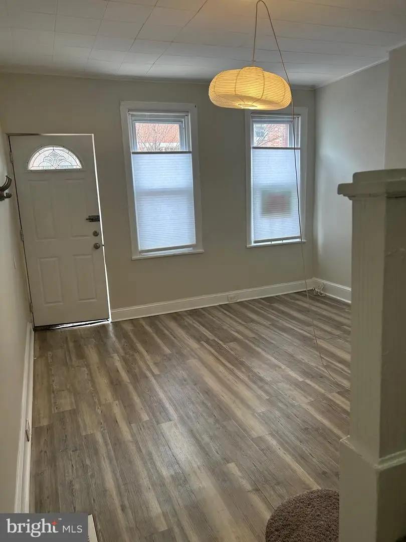 2546 E Dauphin St, Philadelphia, PA 19125 - Image #2