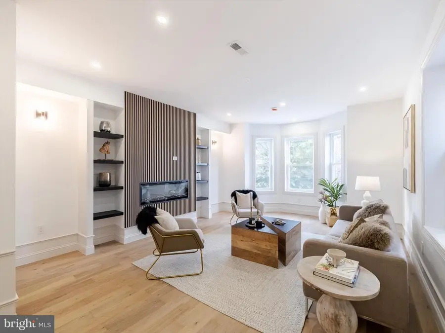 413 S 51st St, Philadelphia, PA 19143 - Image #3