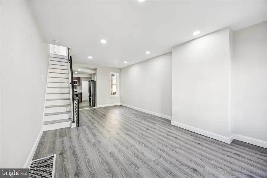 156 W Wishart St, Philadelphia, PA 19133 - Image #2