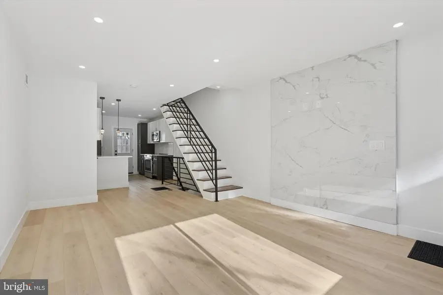 1835 Dudley St, Philadelphia, PA 19145 - Image #2