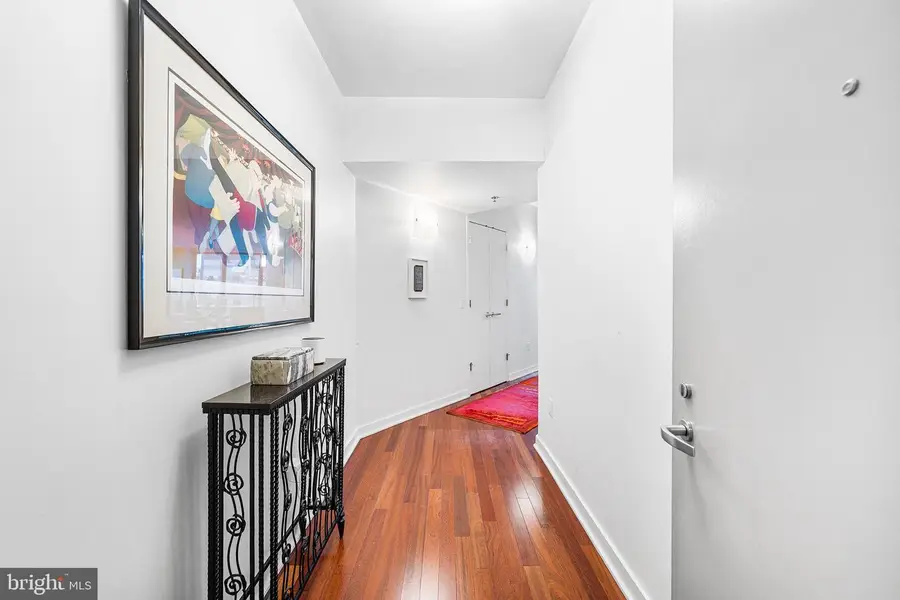 2101-00 Market St #3306, Philadelphia, PA 19103 - Image #2