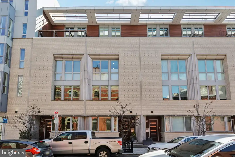 207 S 22nd St, Philadelphia, PA 19103 - #2