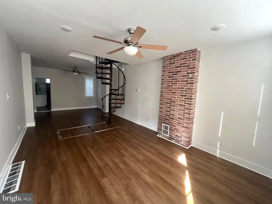 2208 Gaul St, Philadelphia, PA 19125 - Image #3