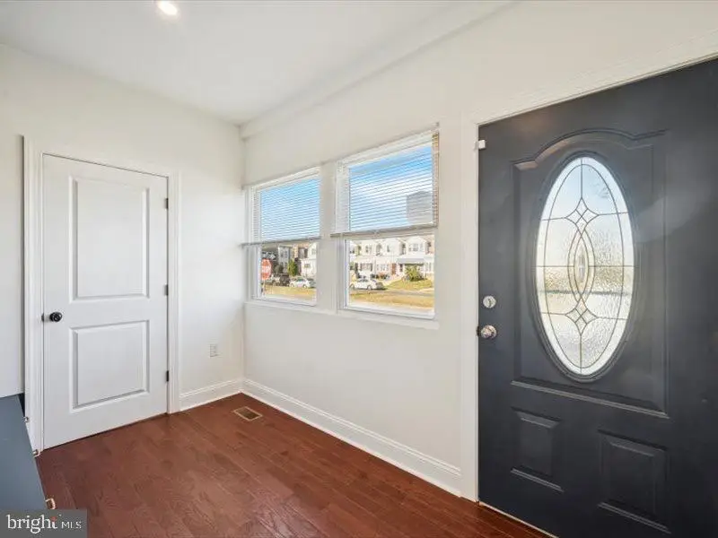 7012 W Passyunk Ave, Philadelphia, PA 19142 - Image #3