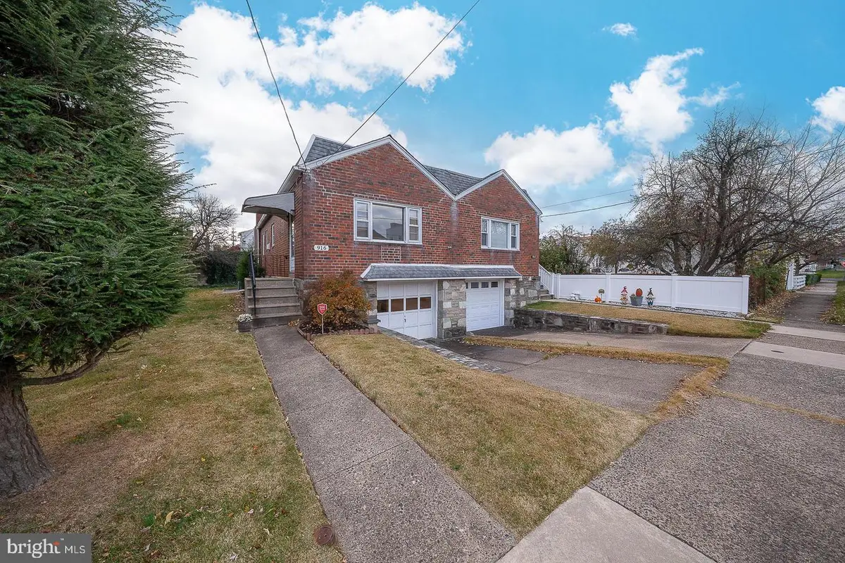 916 Faunce St, Philadelphia, PA 19111 - Image #1