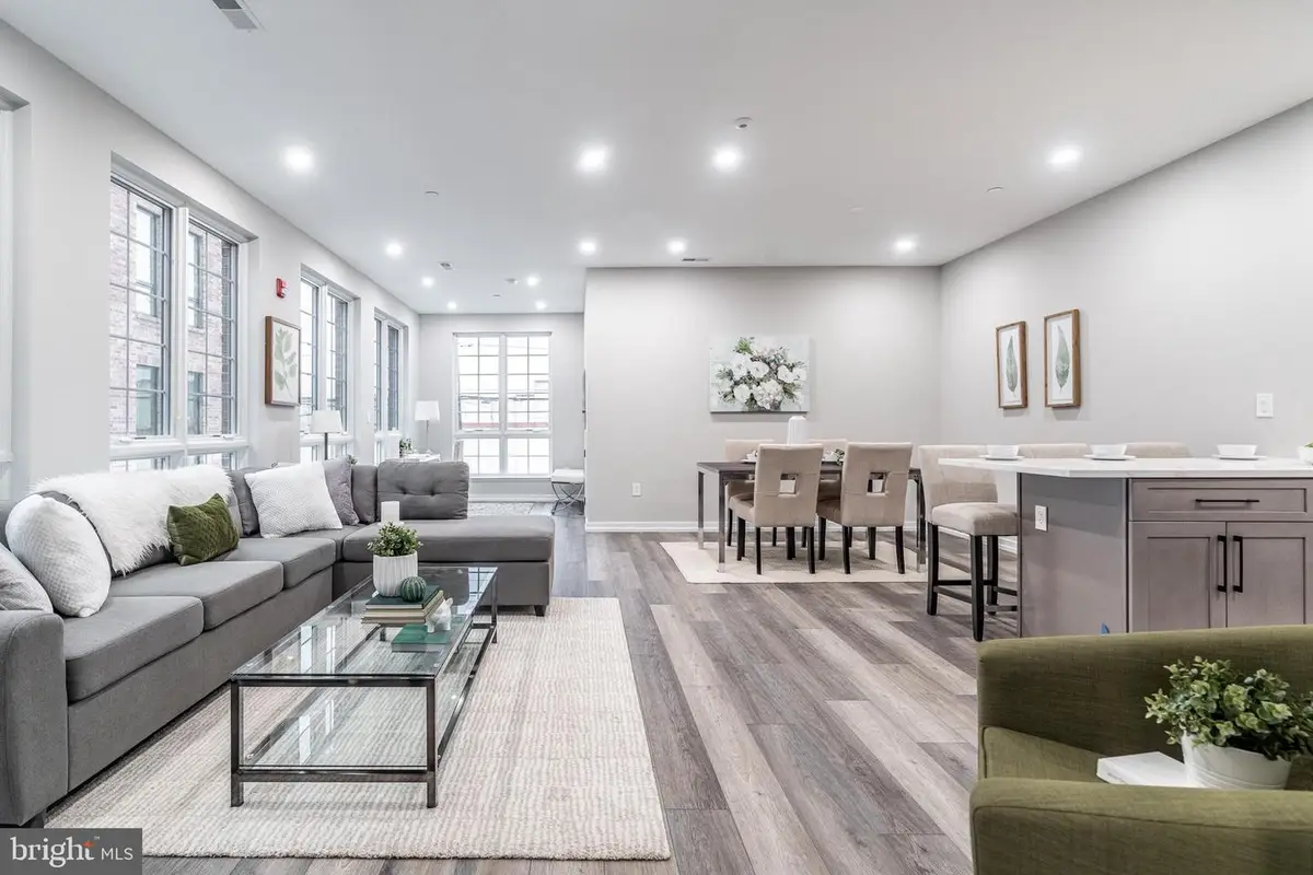 2412 Innovator Way, Philadelphia, PA 19146 - Image #1