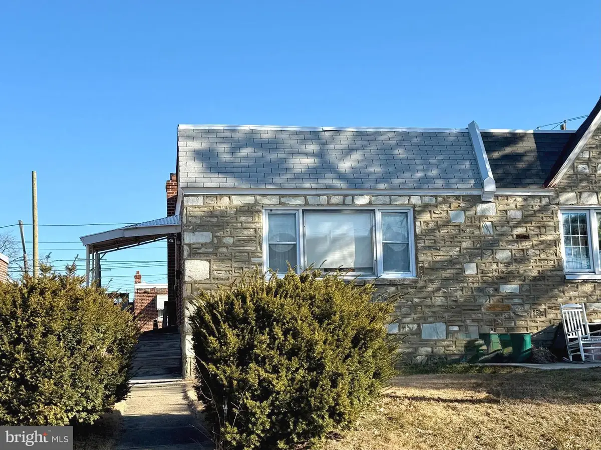 1629 Strahle St, Philadelphia, PA 19152 - Image #1