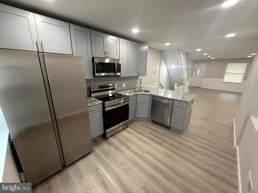 534 E Walnut Ln, Philadelphia, PA 19144 - Image #3