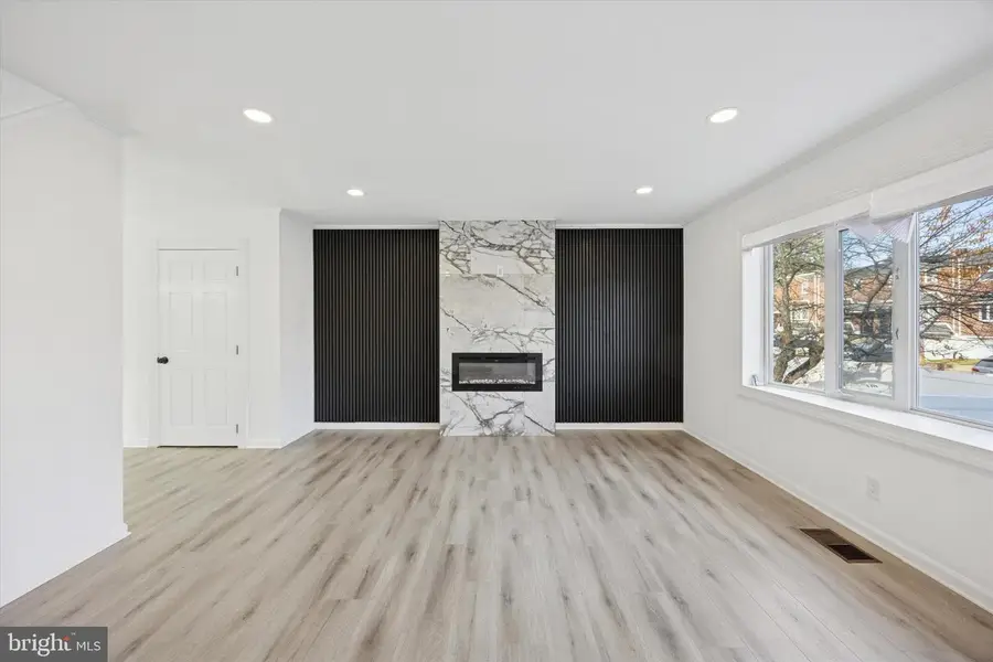 12516 Medford Pl, Philadelphia, PA 19154 - Image #3