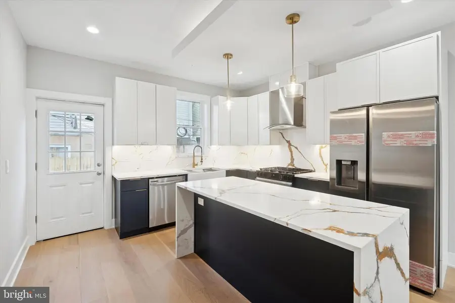 408-410 Cantrell St, Philadelphia, PA 19148 - Image #3