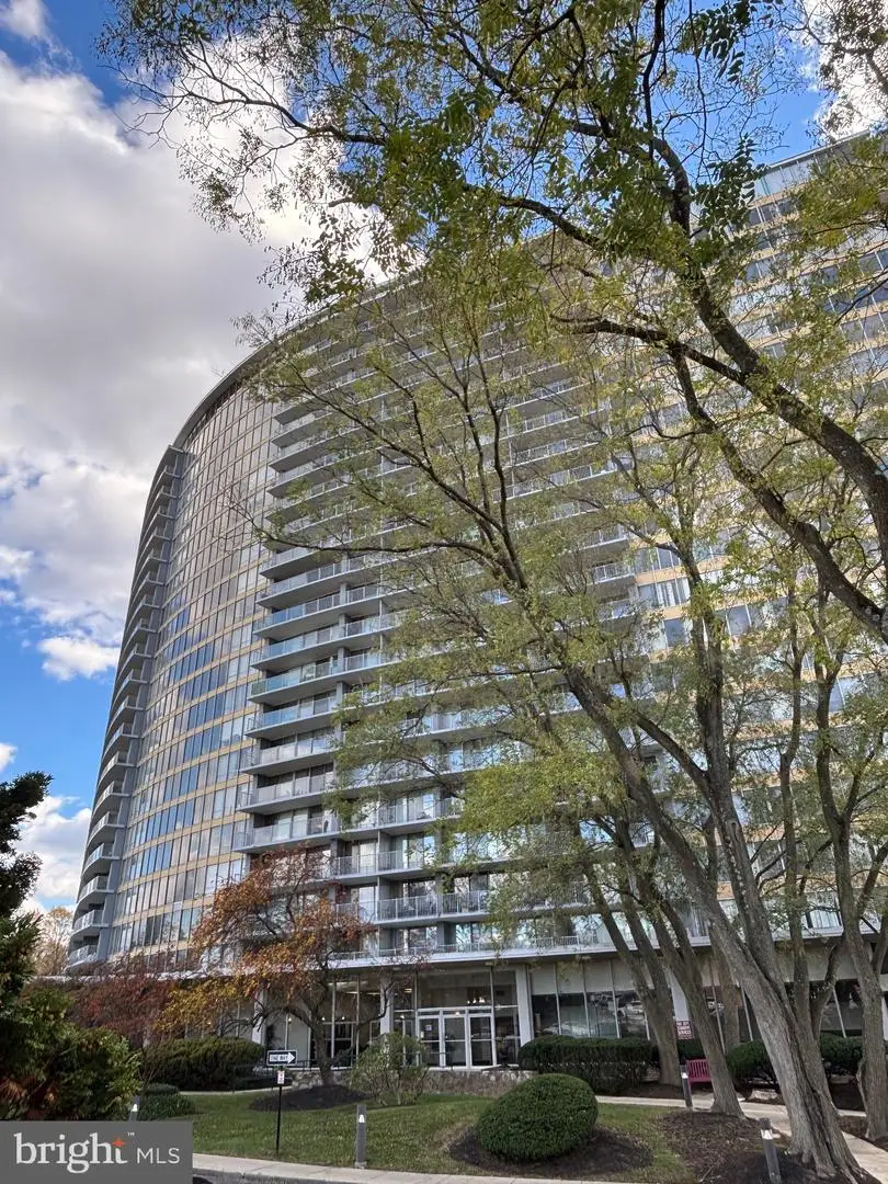 3900-00 Ford Rd #2g, Philadelphia, PA 19131 - Image #1