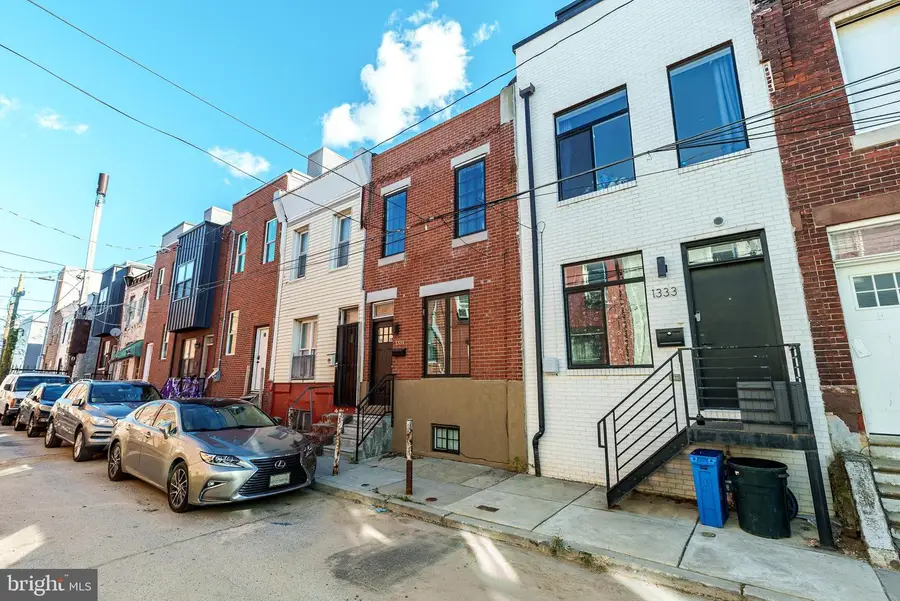 1331 S Dover St, Philadelphia, PA 19146 - Image #2