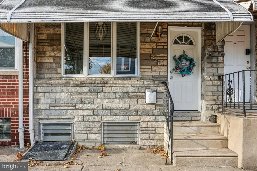 7246 Hegerman St, Philadelphia, PA 19135 - Image #2