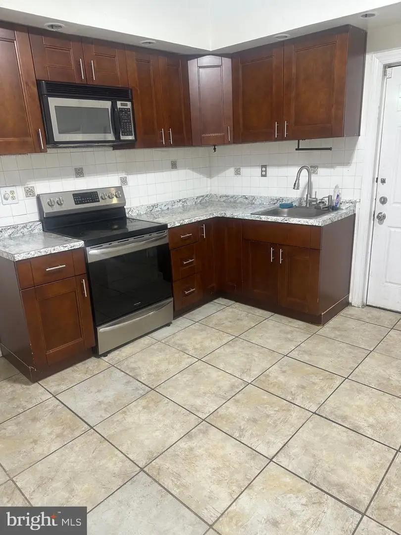 516 W Chew Ave, Philadelphia, PA 19120 - Image #2