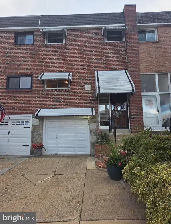 3566 Gloucester Ln, PHILADELPHIA, PA 19114