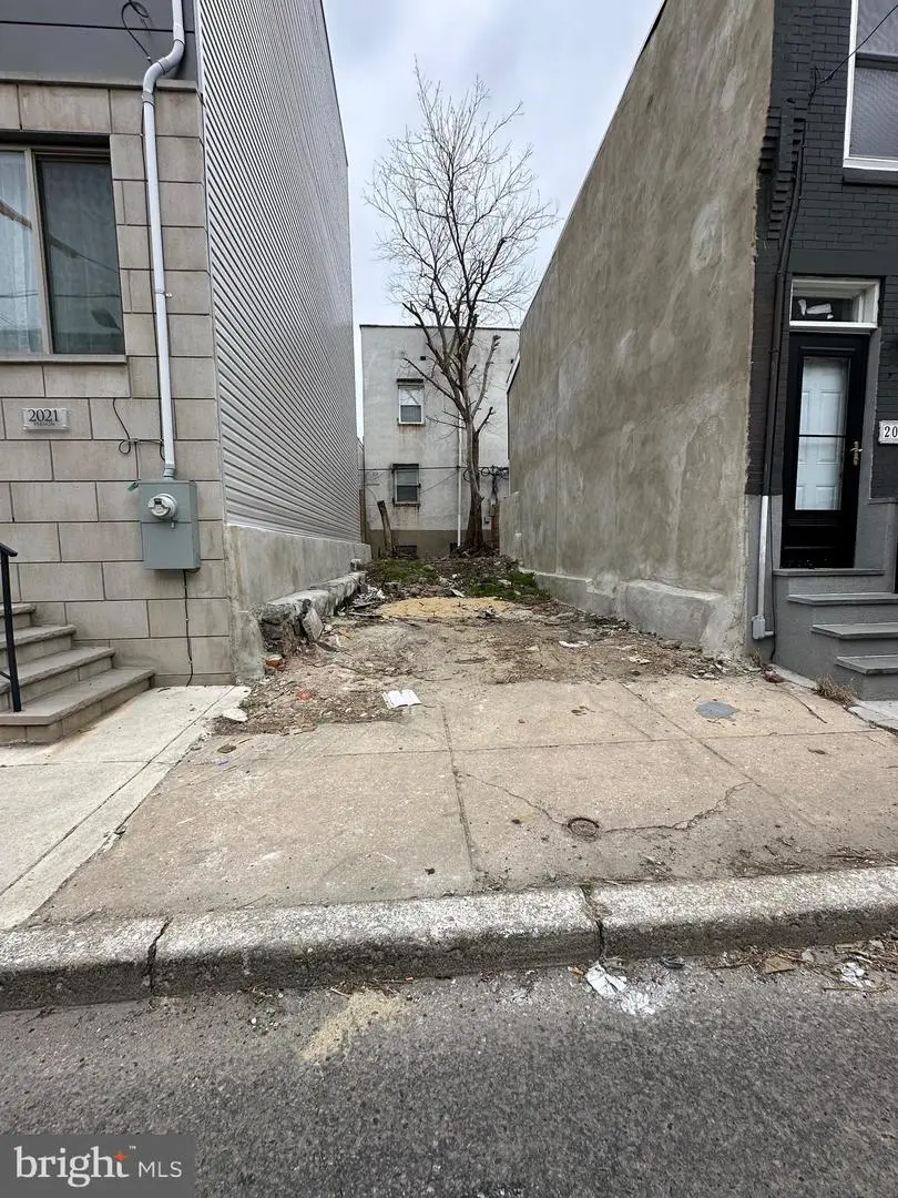 2019 Fernon St, Philadelphia, PA 19145 - Image #1