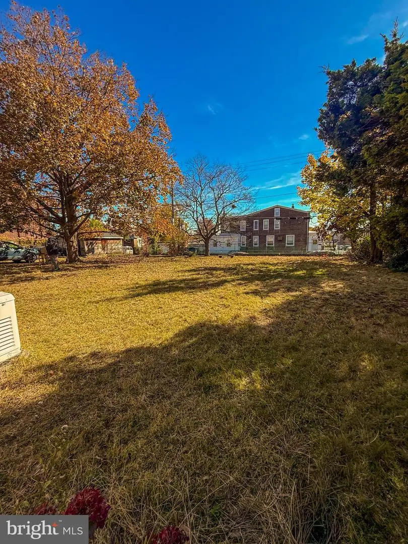 4523-25 Higbee St, Philadelphia, PA 19135 - Image #2