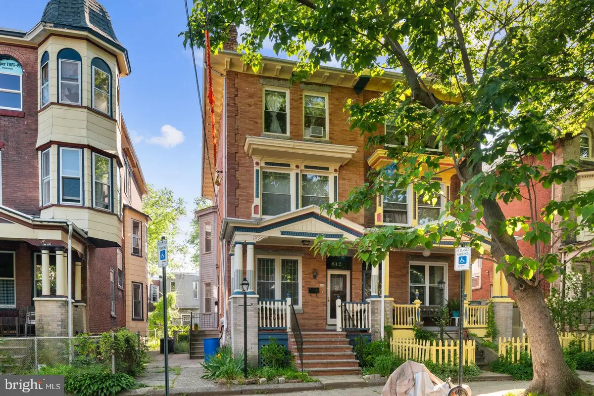 812 S Saint Bernard St, Philadelphia, PA 19143 - Image #1