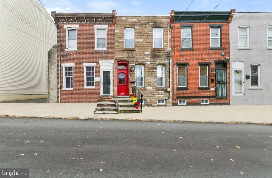 2651 Edgemont St, Philadelphia, PA 19125 - Image #2