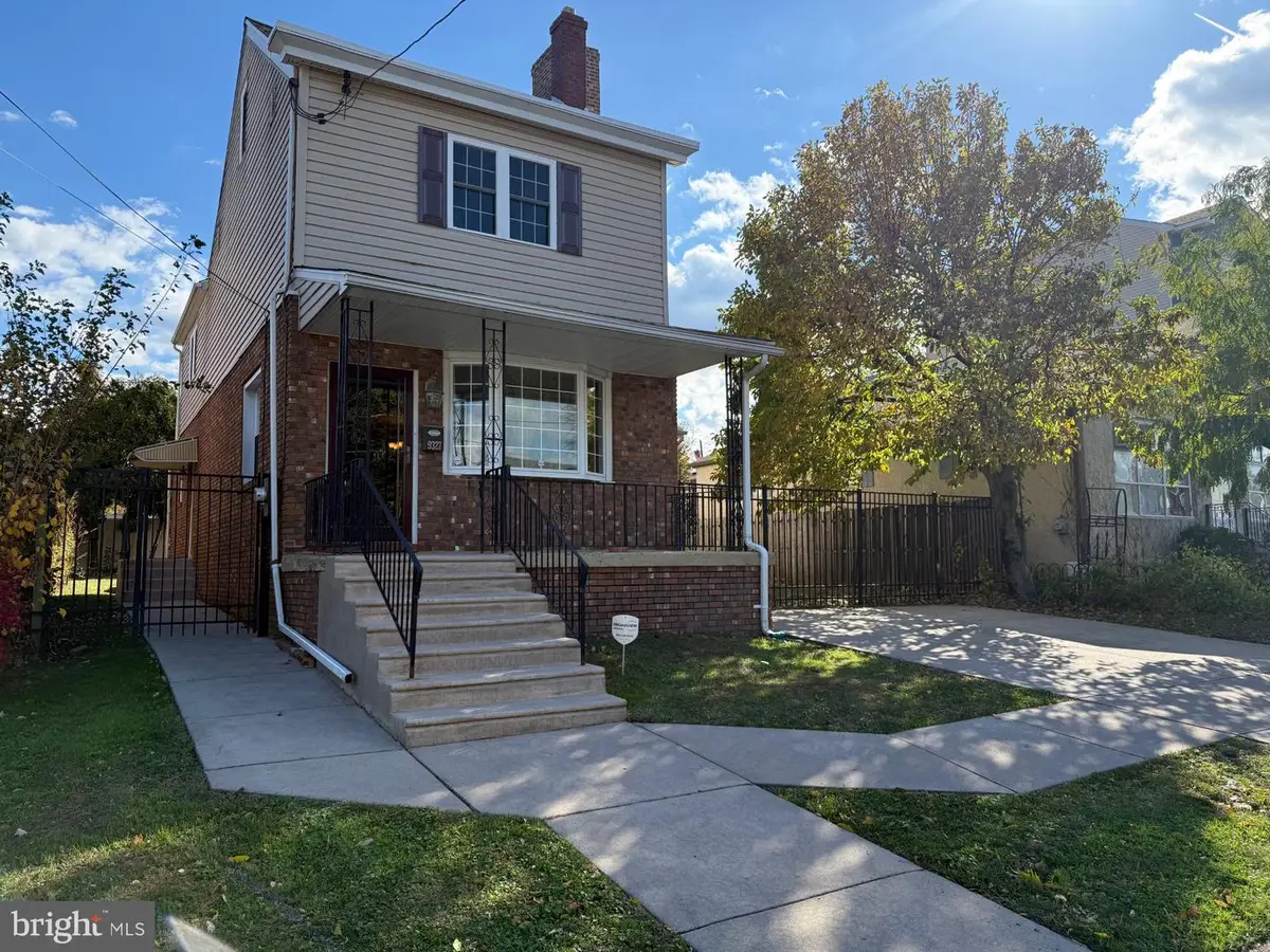 9327 Glenloch St, Philadelphia, PA 19114 - Image #1