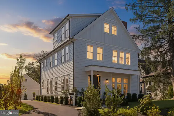 14 Pelham Rd, PHILADELPHIA, PA 19119