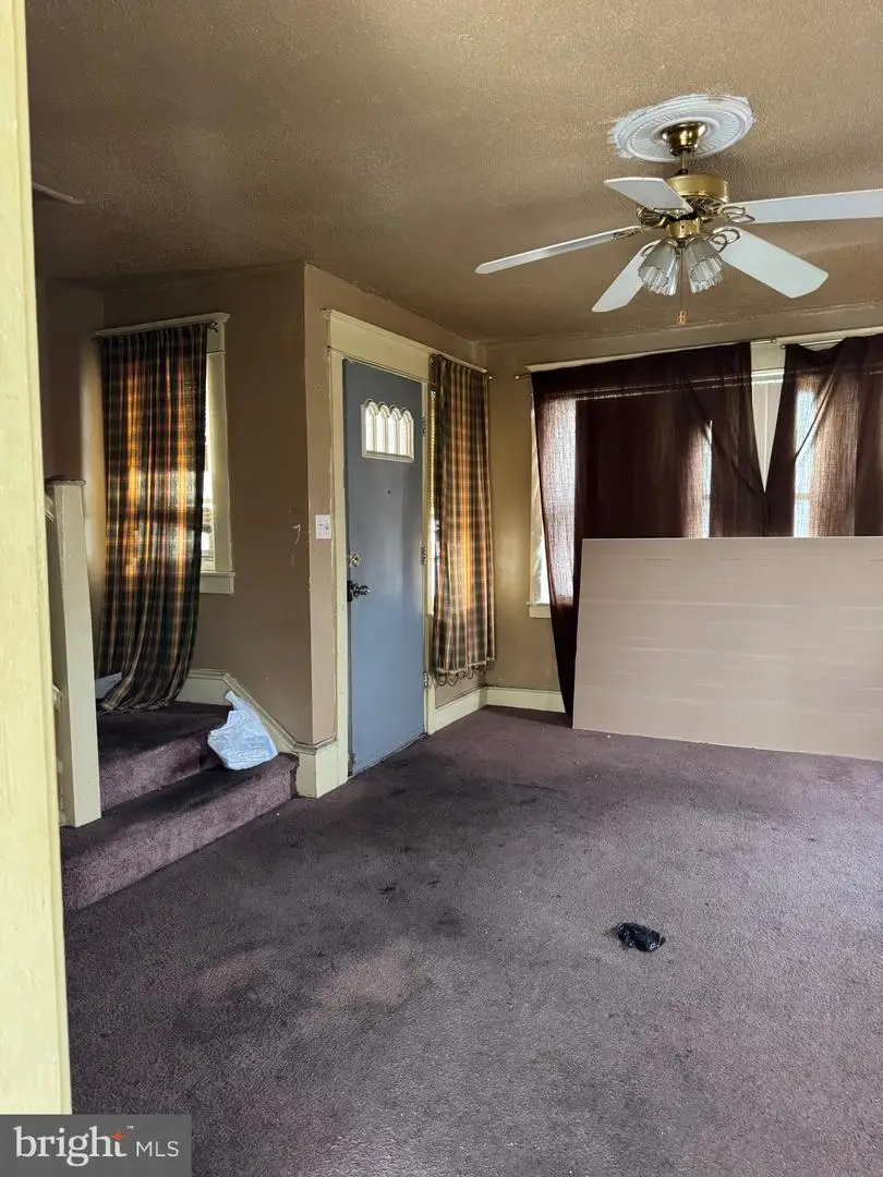 300 W Raymond St, Philadelphia, PA 19140 - Image #2