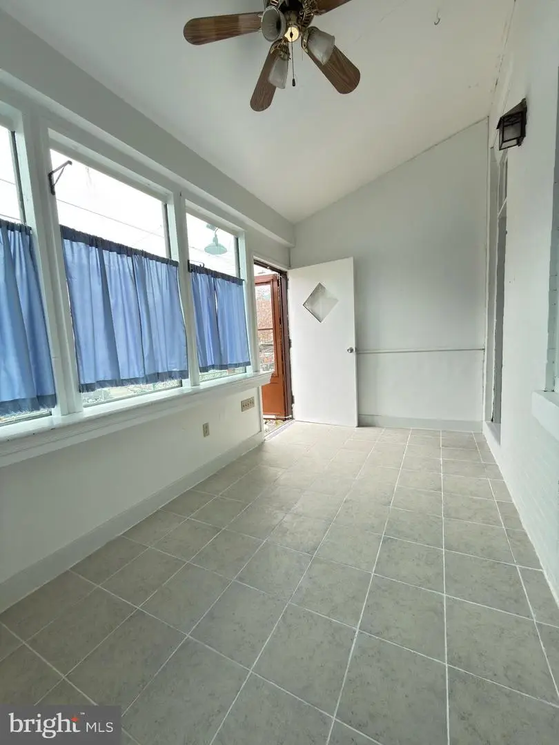 6916 Tulip St, Philadelphia, PA 19135 - Image #3