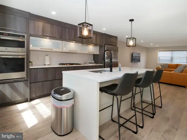 522 Parrish St, PHILADELPHIA, PA 19123