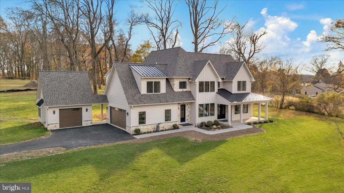 385 Port Royal Ave, Philadelphia, PA 19128 - Image #1