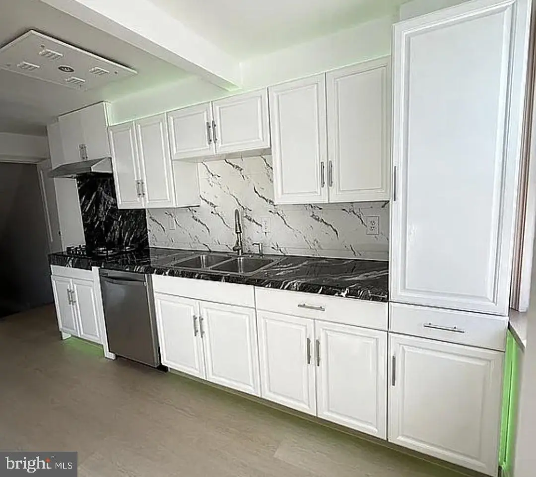 4318 Glendale St, Philadelphia, PA 19124 - Image #1