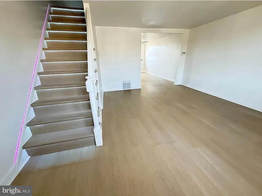 4318 Glendale St, Philadelphia, PA 19124 - Image #3