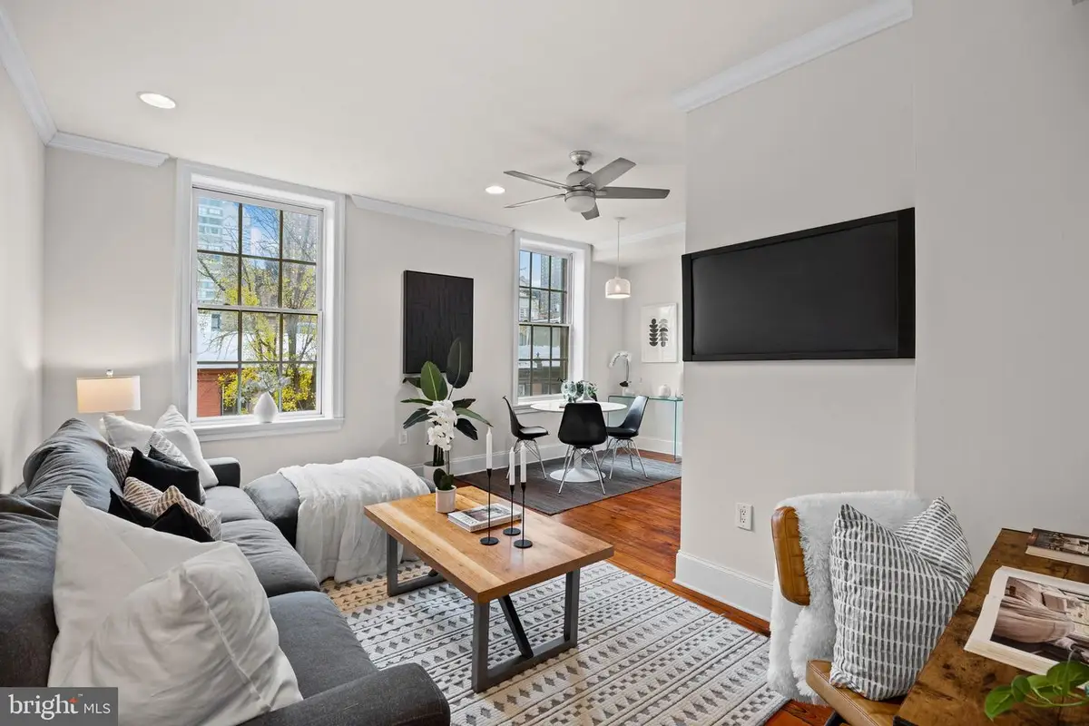 1708 Pine St #3f, Philadelphia, PA 19103 - Image #1