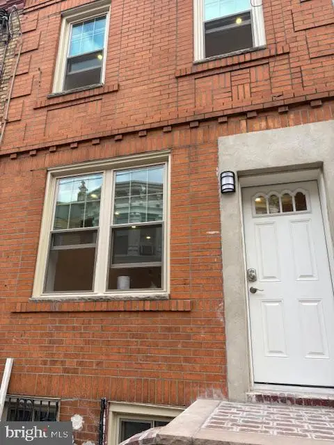 714 Watkins St, Philadelphia, PA 19148 - Image #1